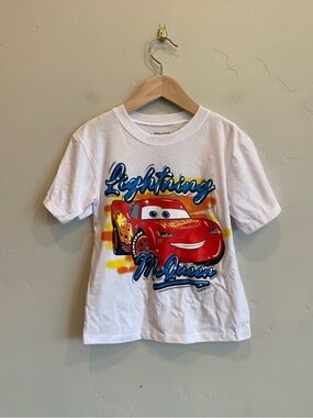 DISNEY Lightning McQueen Cars Tee Shirt Size 5/6